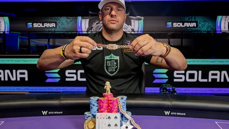 마이클 미즈라키 9번째 WSOP 브레이슬릿, $135만 챙기며 전설의 반열 굳히기 | 포커톡