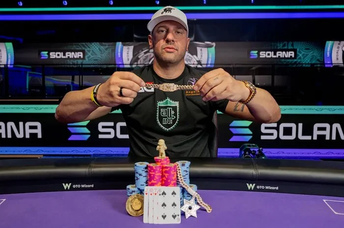 마이클 미즈라키 9번째 WSOP 브레이슬릿, $135만 챙기며 전설의 반열 굳히기 | 포커톡